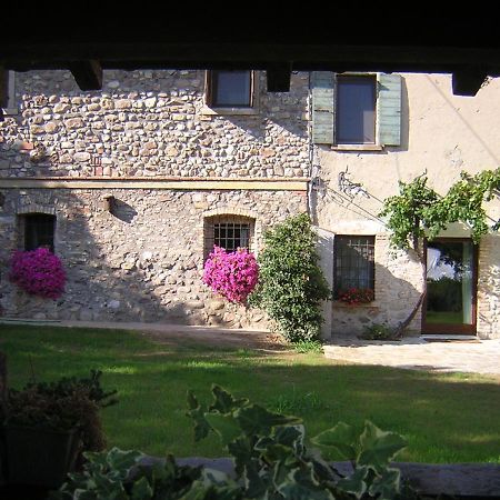 Agriturismo Trebisonda Country Resort Monzambano Buitenkant foto