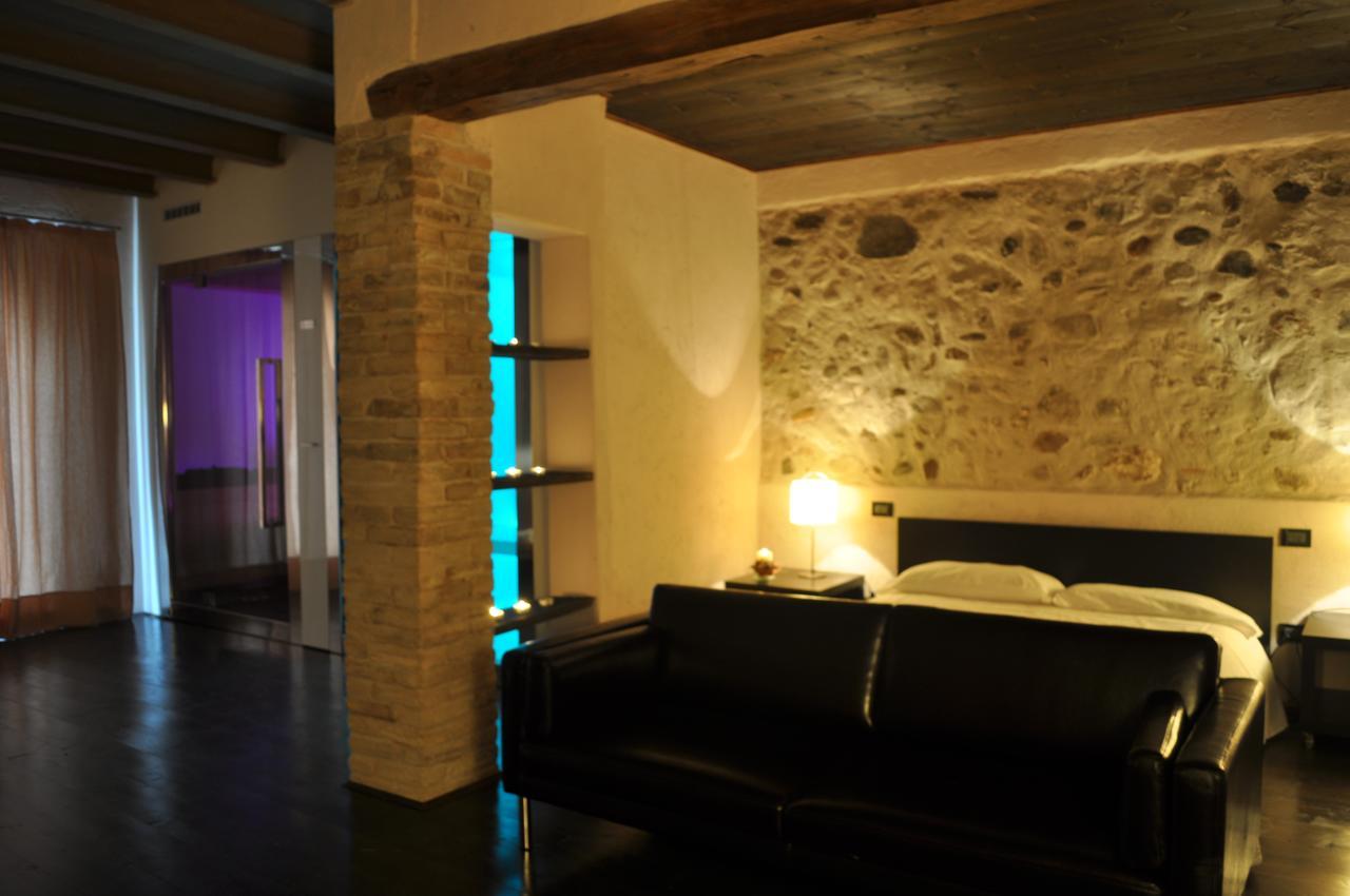 Agriturismo Trebisonda Country Resort Monzambano Buitenkant foto